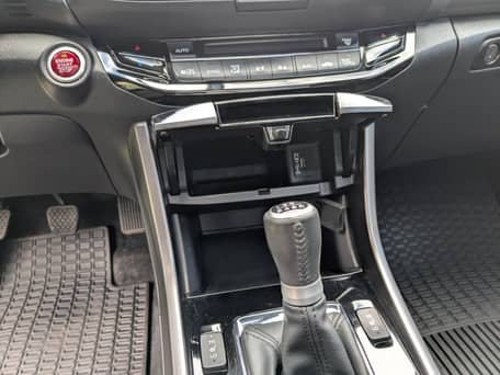 2016 Honda Accord image