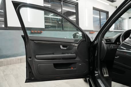 2008 Audi B7 RS4 image