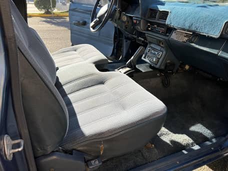 1988 Toyota Pickup image