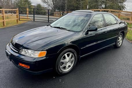 1994 Honda Accord image