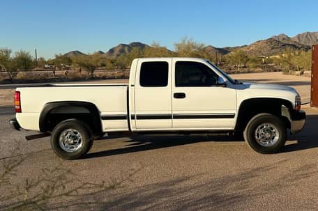 2002 Chevrolet Silverado image