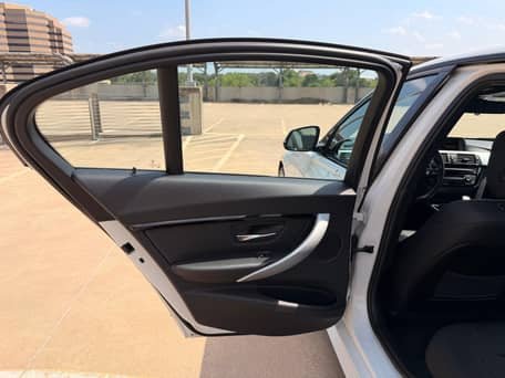 2017 BMW 33Oi image