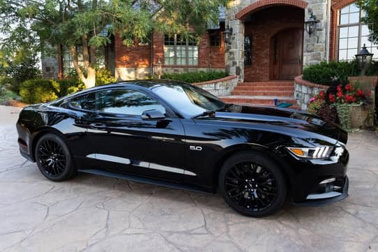 2016 Ford Mustang image