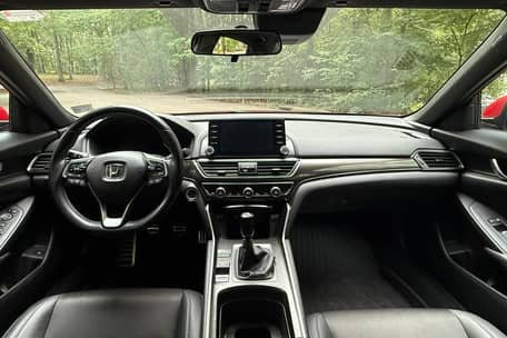 2019 Honda Accord Sport 2.0T image
