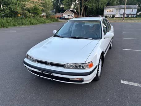 1991 Honda Accord LX Sedan image