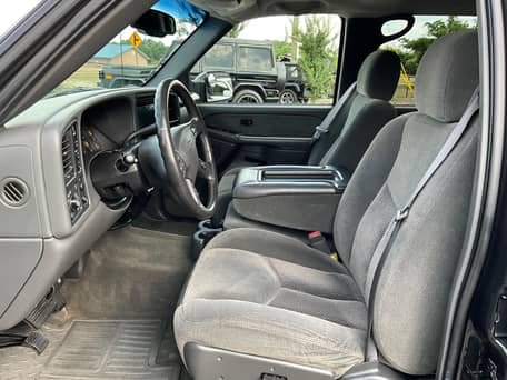 2003 Chevrolet Silverado 2500HD LS image