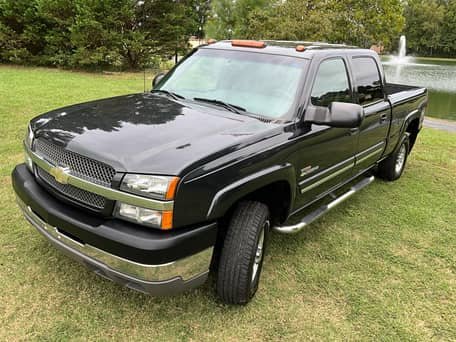 2003 Chevrolet Silverado 2500HD LS image