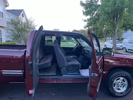 2002 Chevrolet Silverado 1500 LS Z71 image